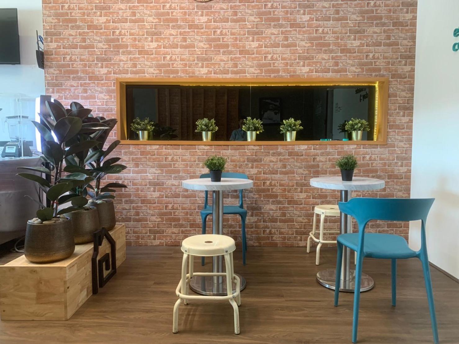 Homey-Sleepy Don Mueang Airport Hostel Бангкок Екстер'єр фото