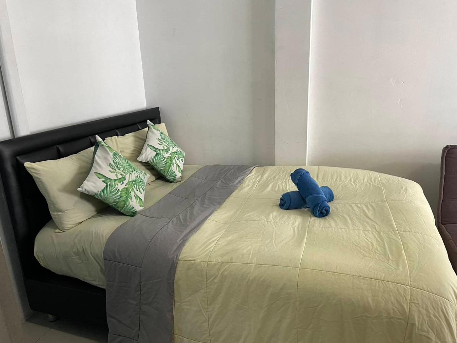 Homey-Sleepy Don Mueang Airport Hostel Бангкок Екстер'єр фото